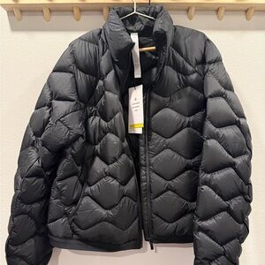 Lululemon Featherweight Black Down Quilted Puffer Jacket - Medium